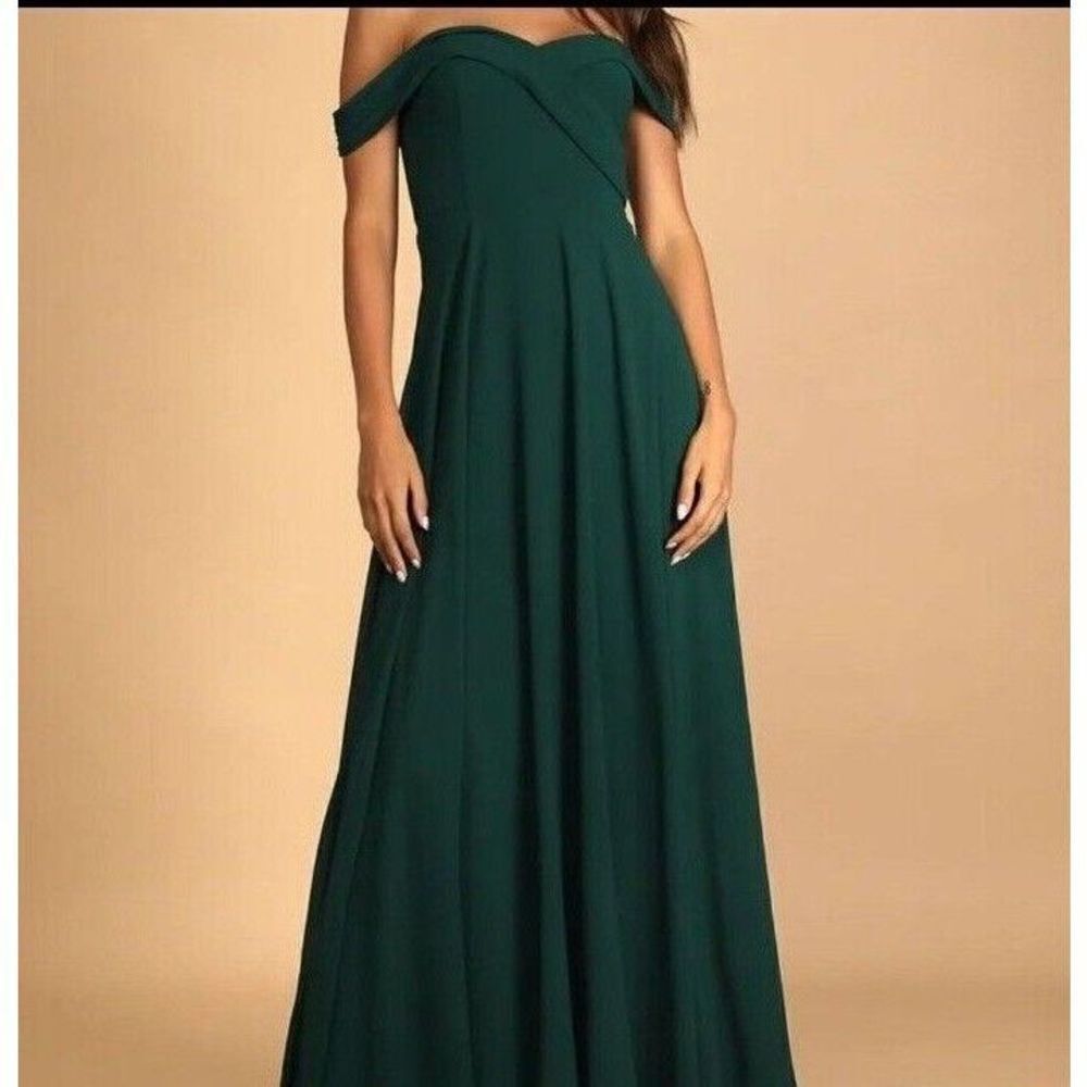 Lulu's Dress Green Romantic Elegance‎ Off-the-Shoulder Maxi Small